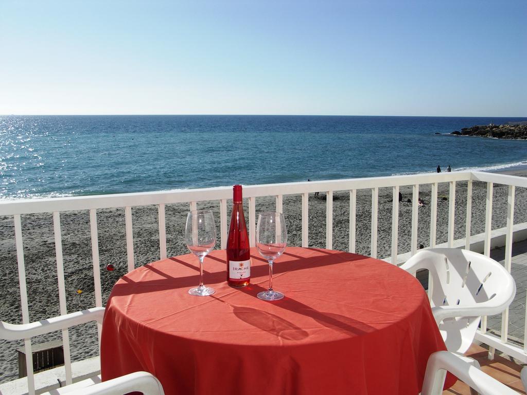 Apartamentos Lual Torrecilla Nerja Habitación foto