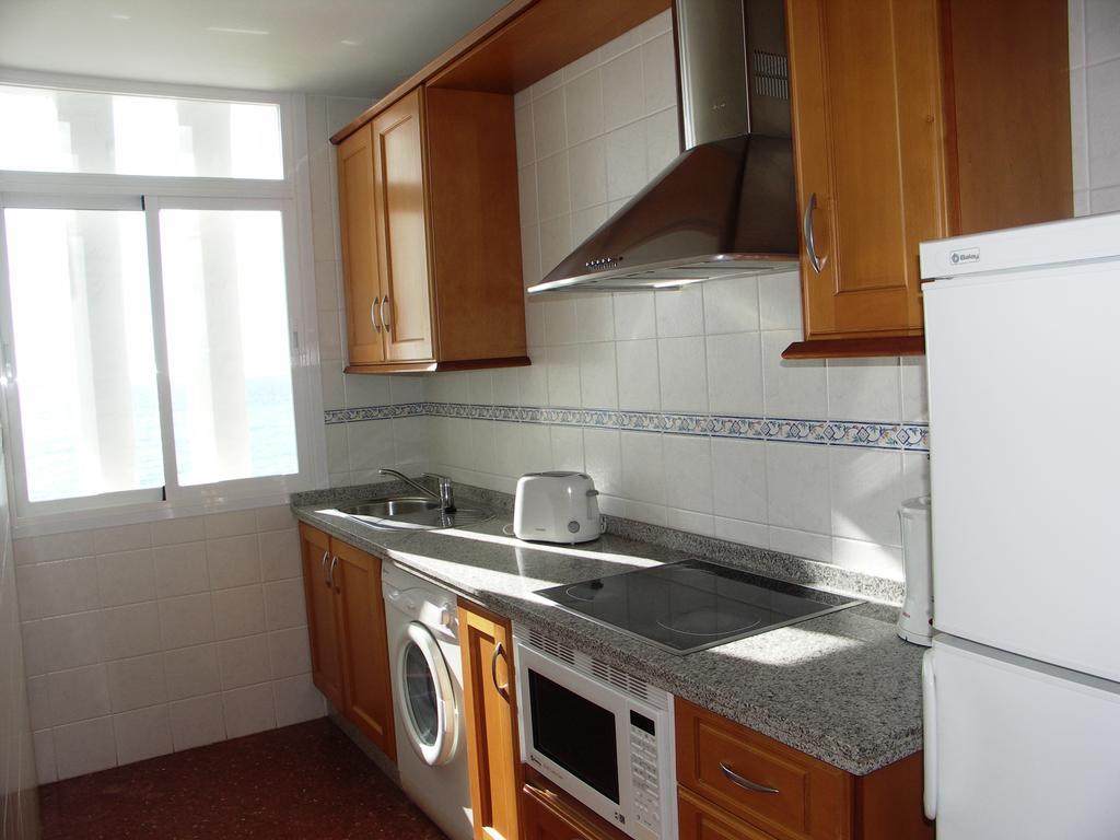 Apartamentos Lual Torrecilla Nerja Exterior foto