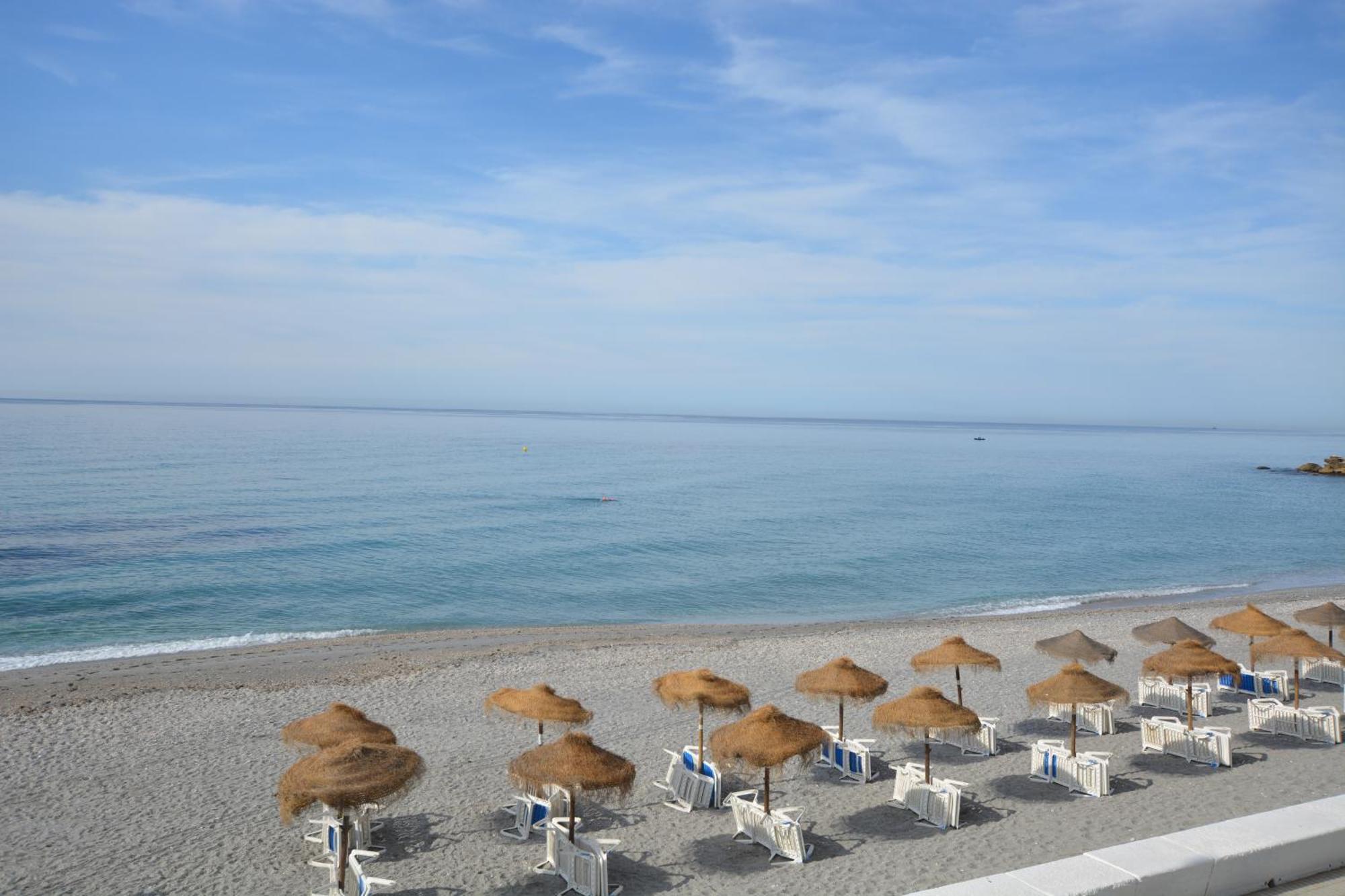 Apartamentos Lual Torrecilla Nerja Exterior foto