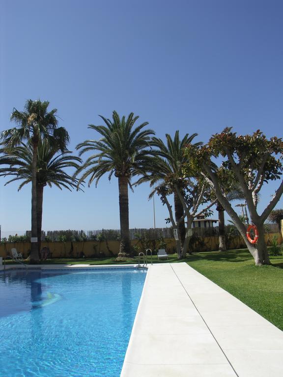 Apartamentos Lual Torrecilla Nerja Exterior foto